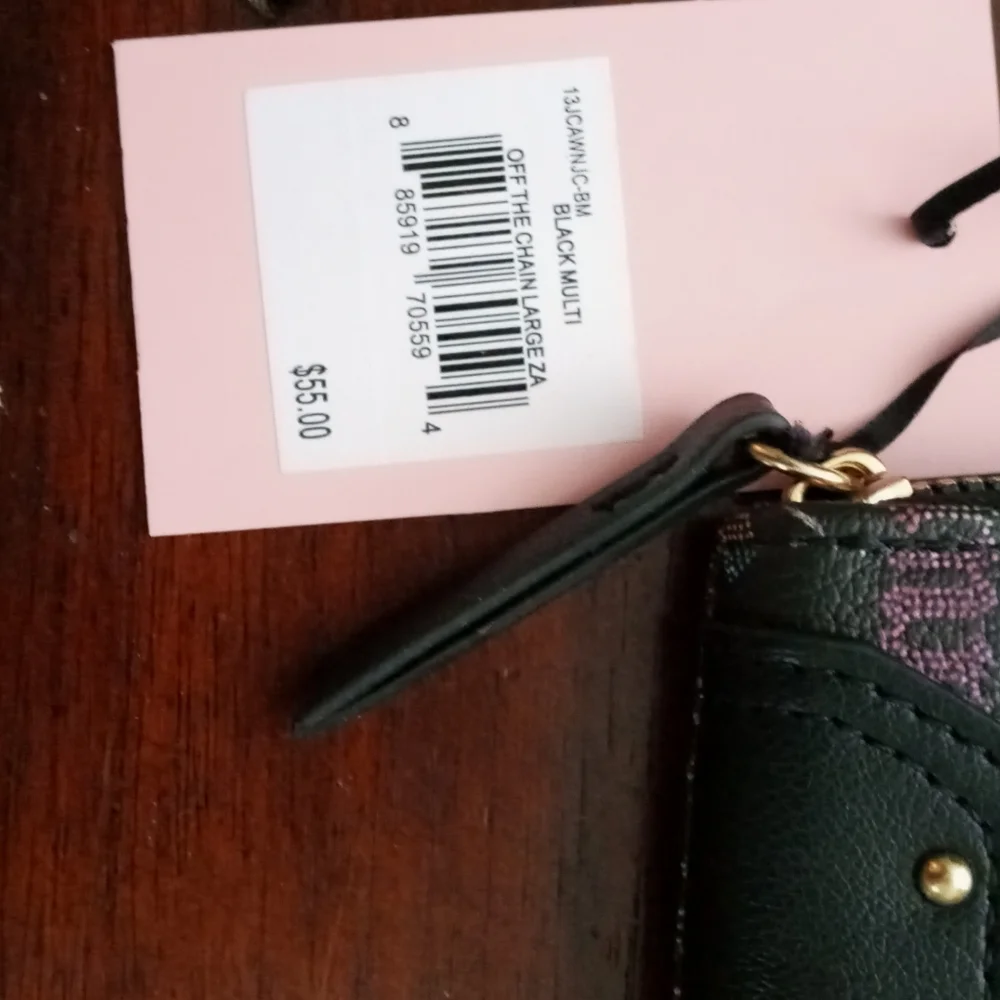 NWT Juicy Wallet - Picture 2 of 6